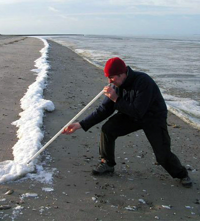 [img width=400 height=442]http://www.rige.net/img/gotw/2005-12.jpg[/img]